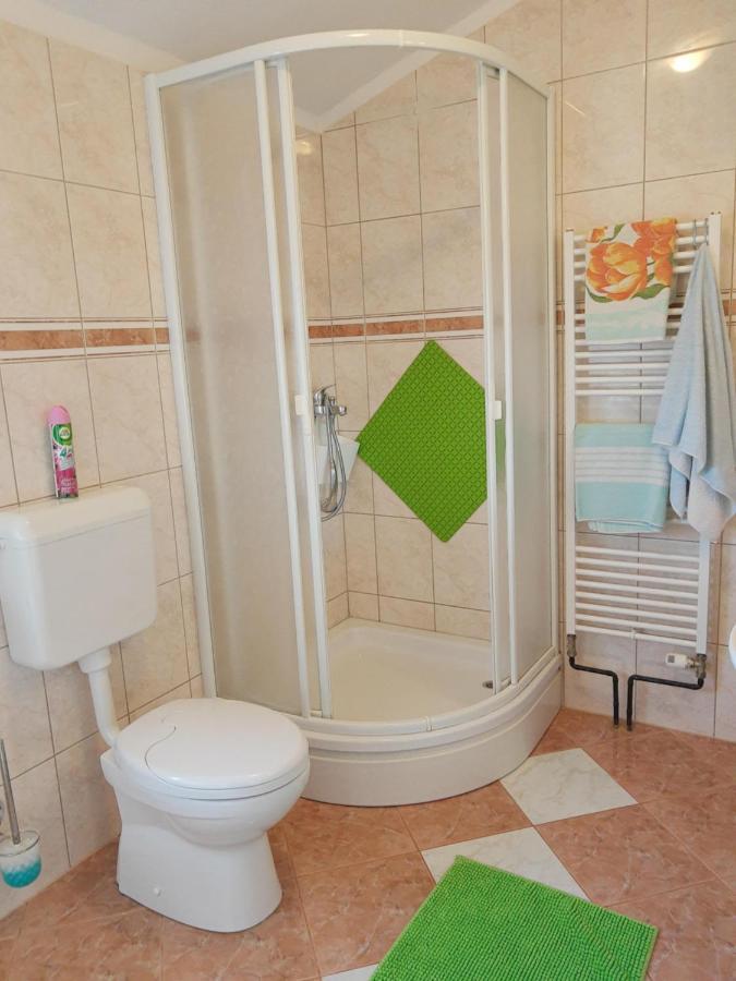 פרוי Apartments Villa Elda מראה חיצוני תמונה